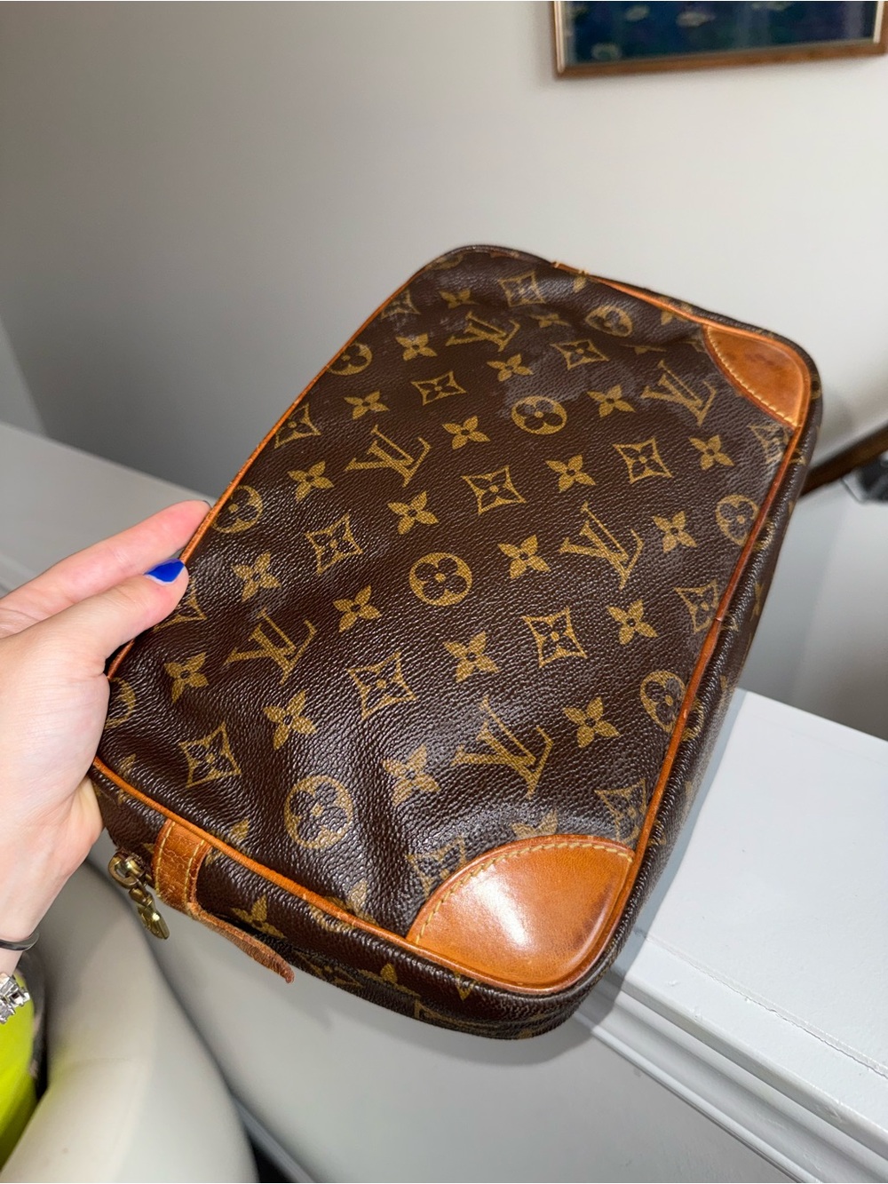 Louis Vuitton Brown Monogram Canvas Toiletry/Travel Pouch with Tan Trim - Picture 2 of 10